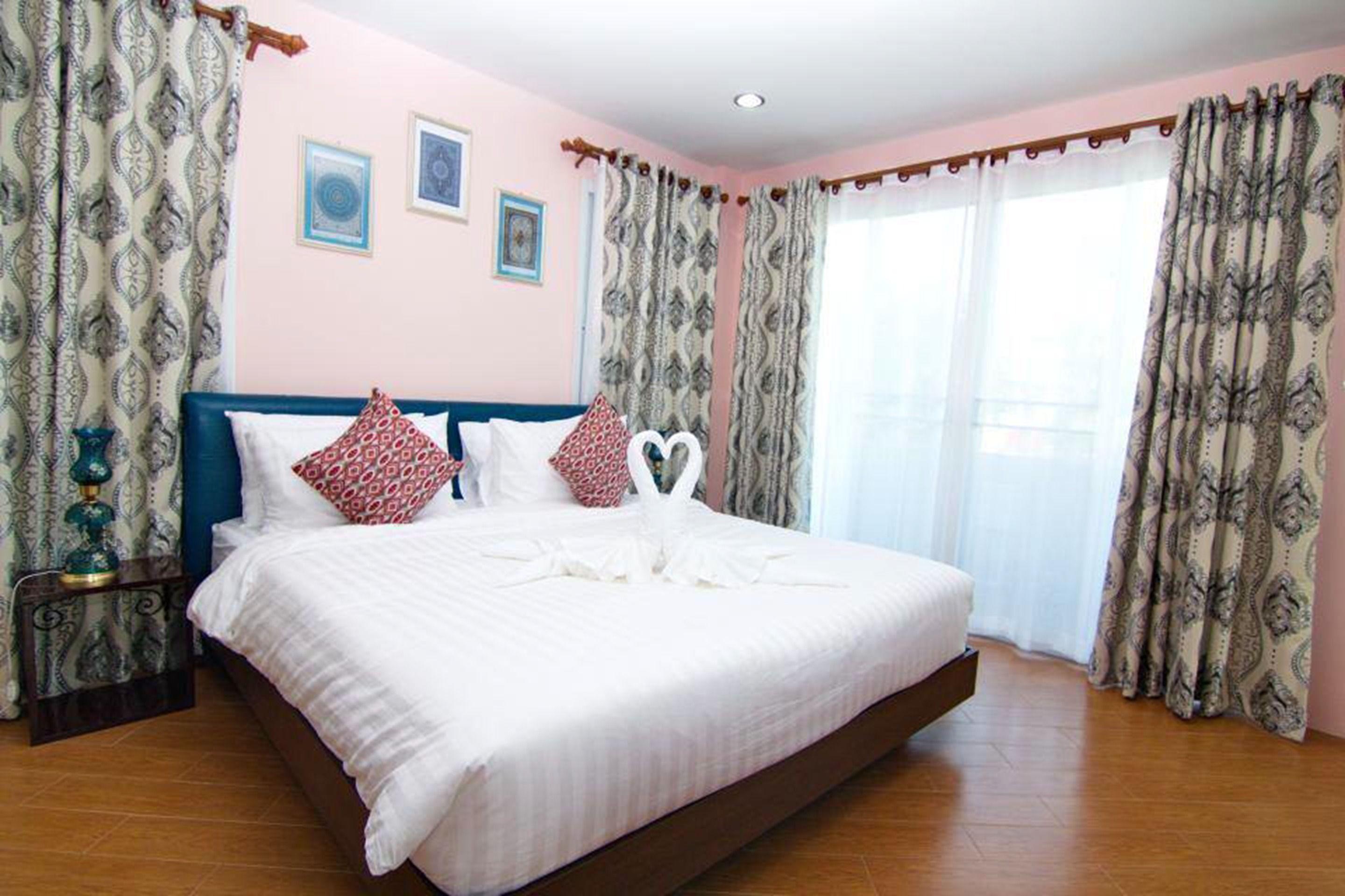 Chowdhury Boutique House — Photos 3